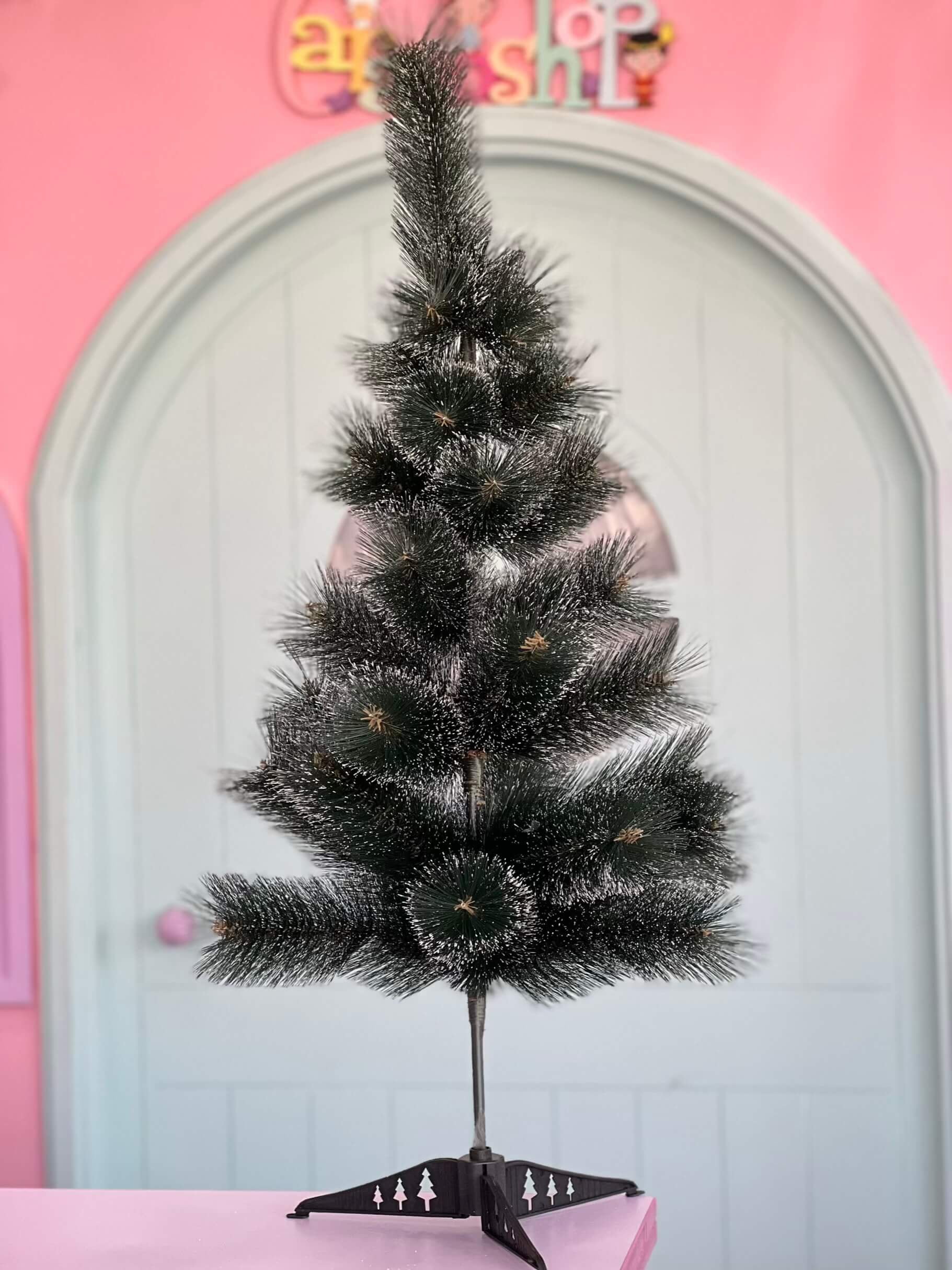 درخت کاج نوک برفی 60 و 90سانت