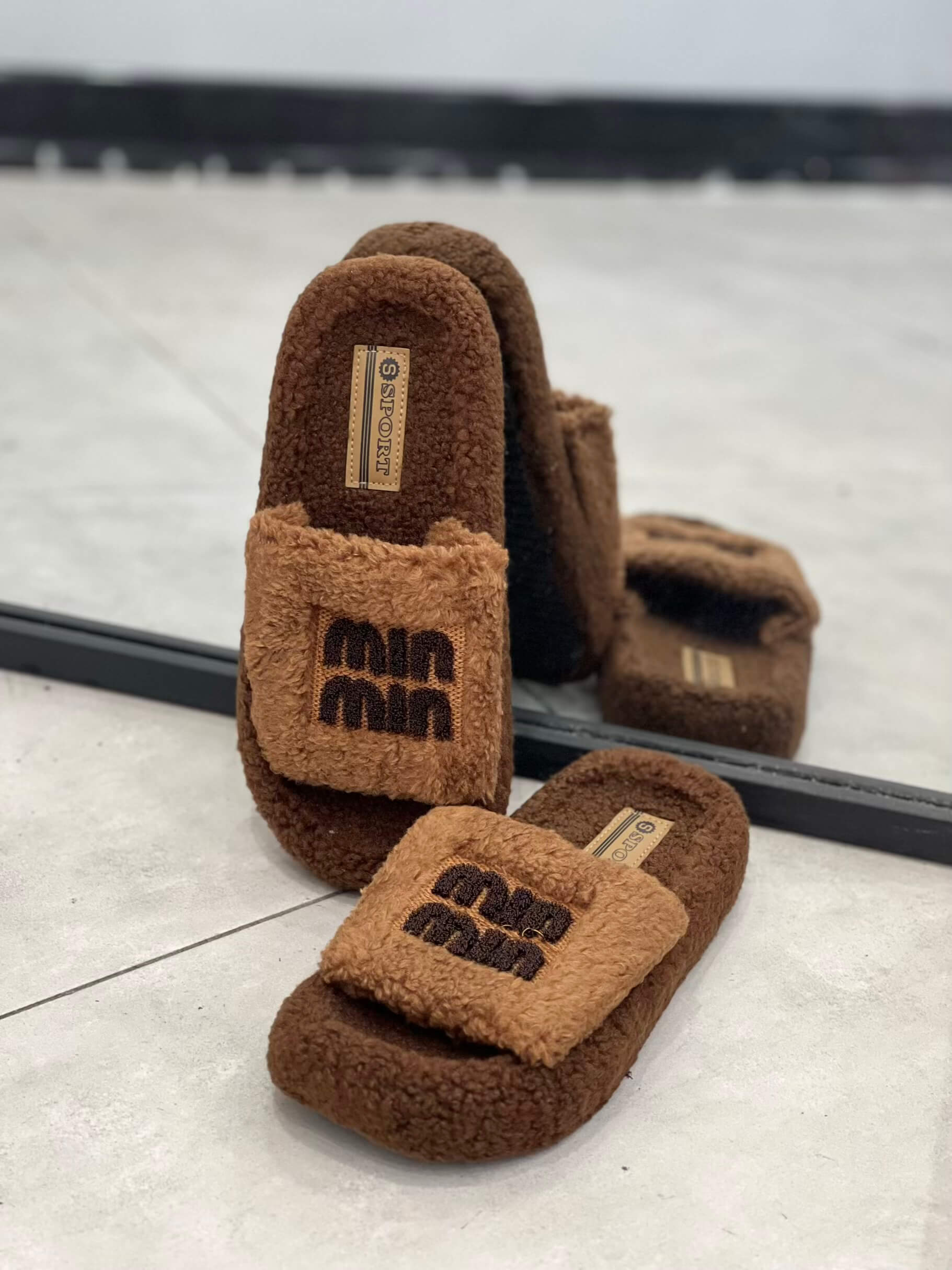 اسلیپر min min