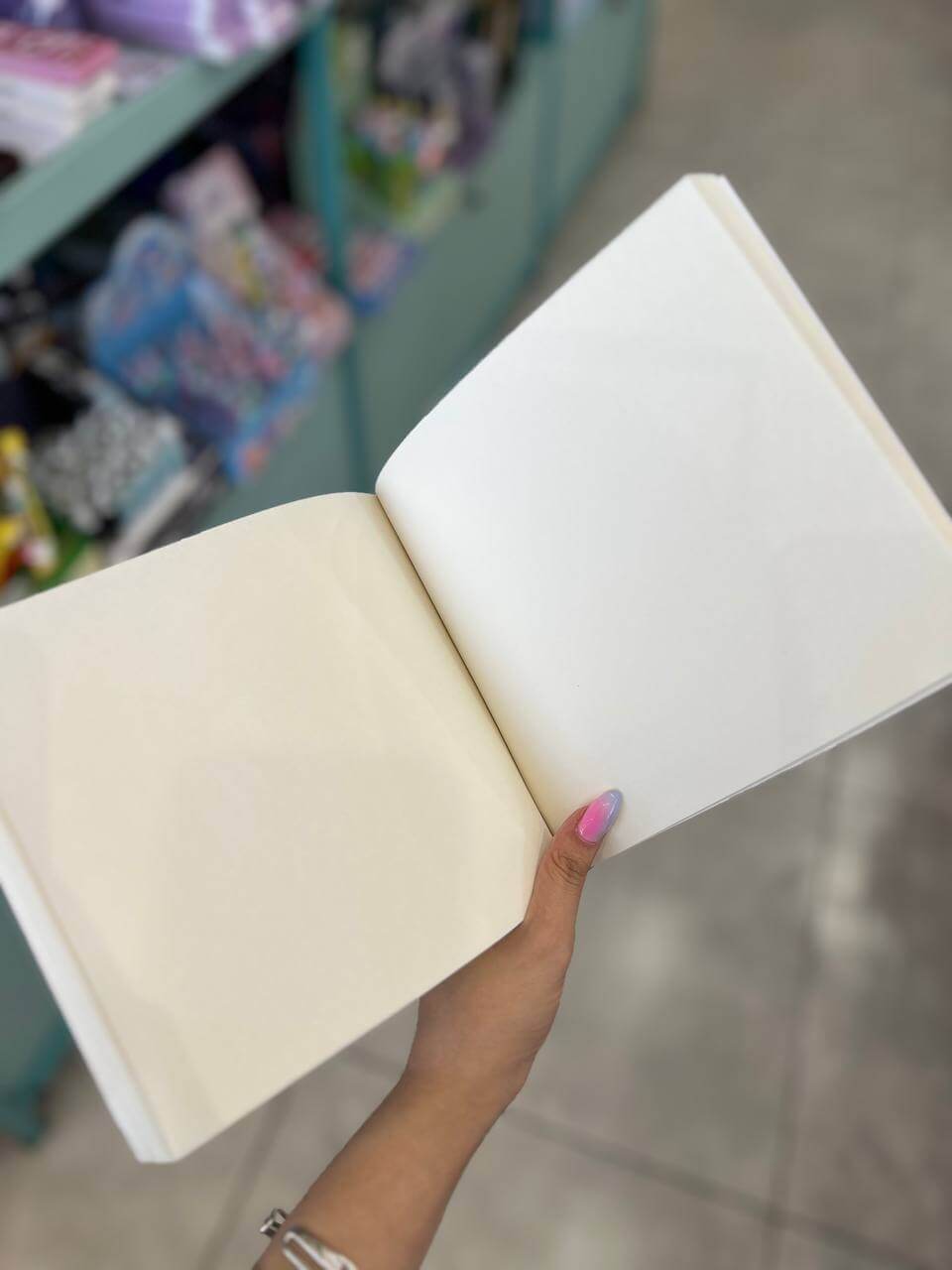 دفتر اسکچ بزرگ