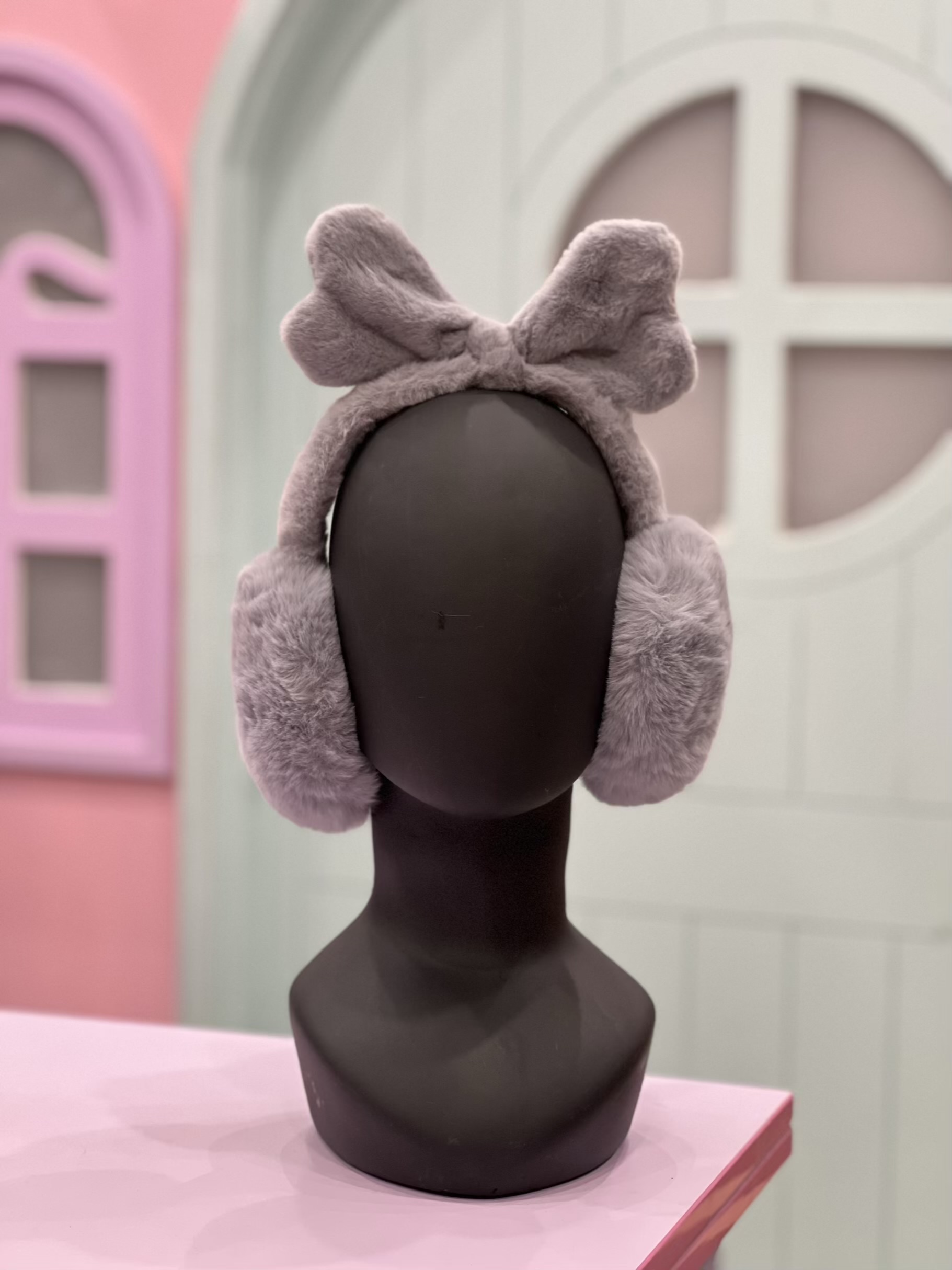 گوشگیر ساده پاپیون طوسی