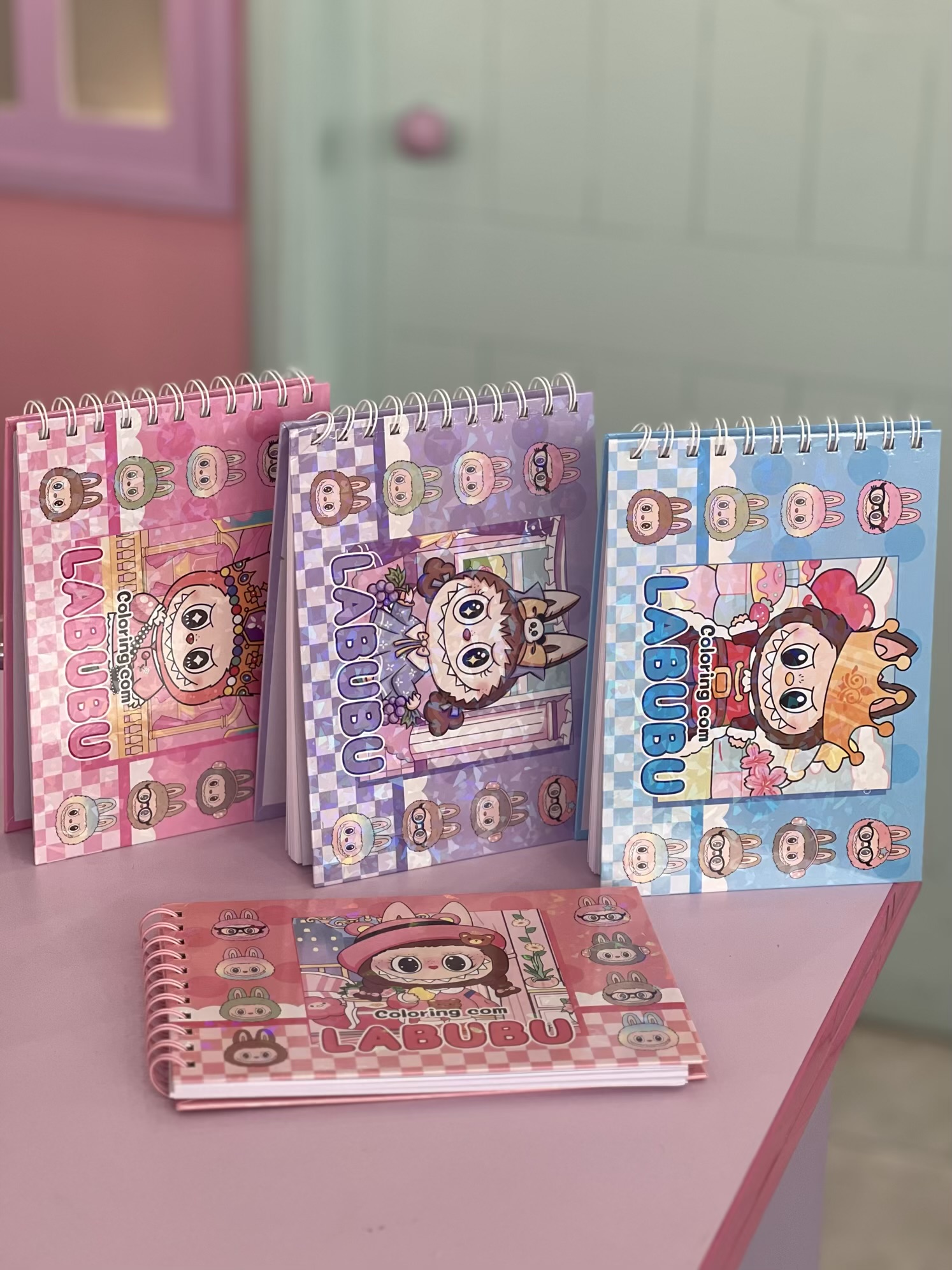 دفترچه رنگ آمیزی لبوبو