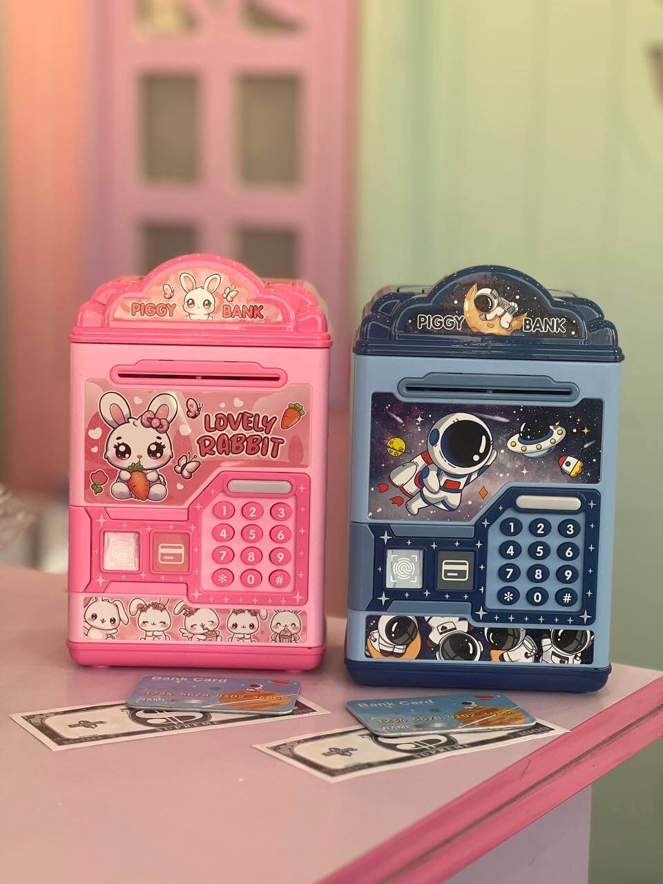 قلک هوشمند فضانورد و خرگوشی