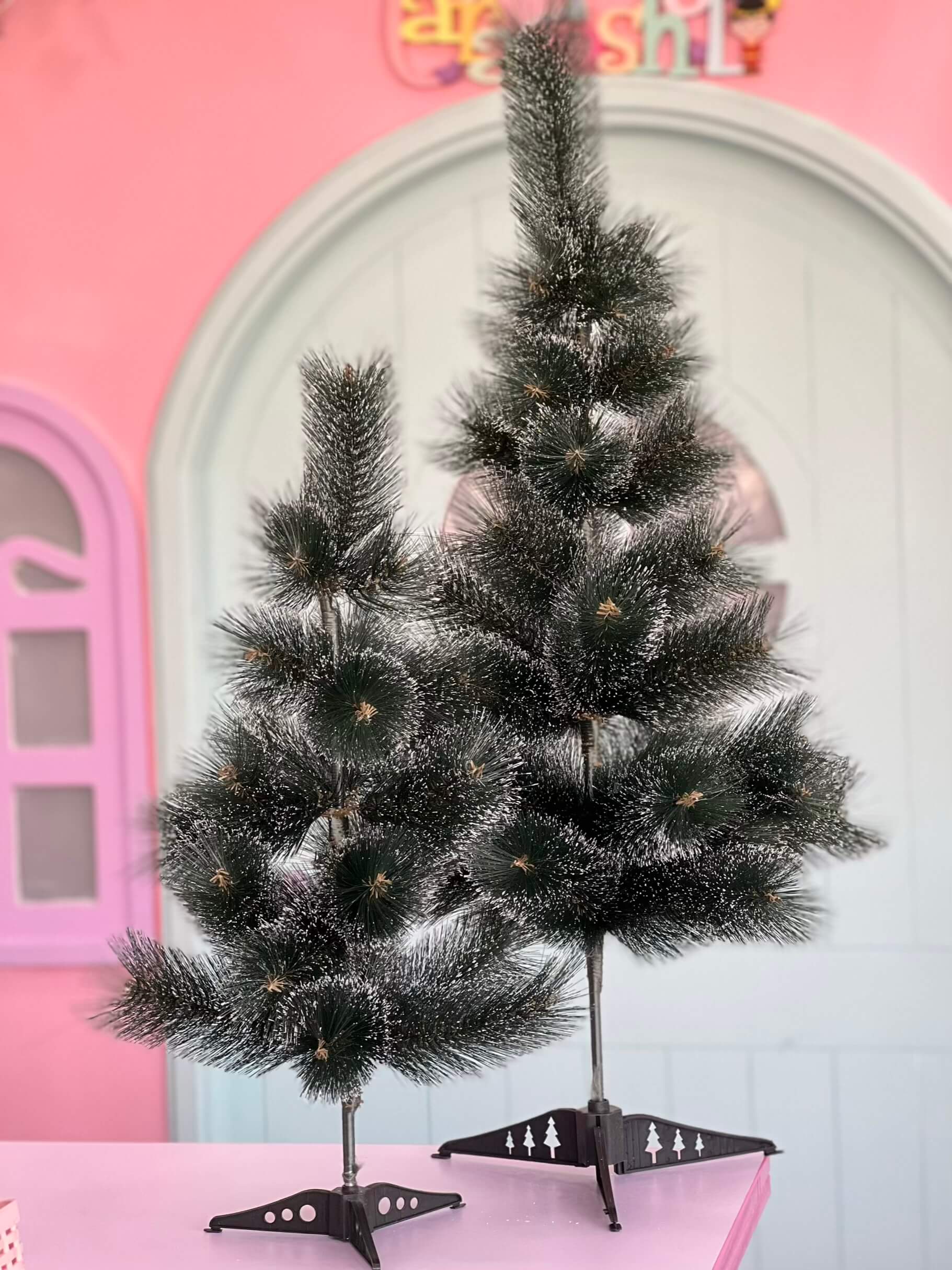 درخت کاج نوک برفی 60 و 90سانت