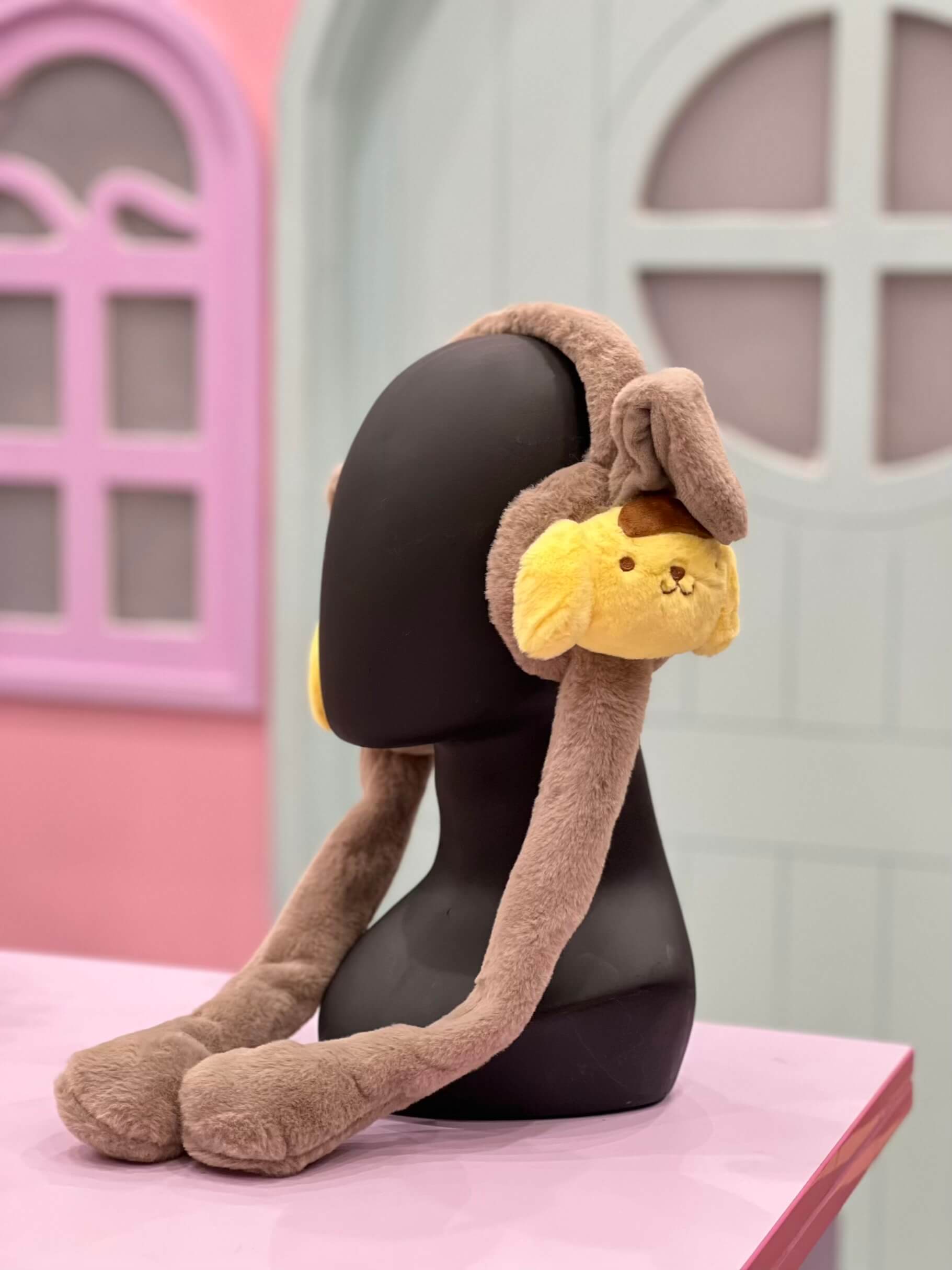 گوشگیر پمپی پوم پوم پورین