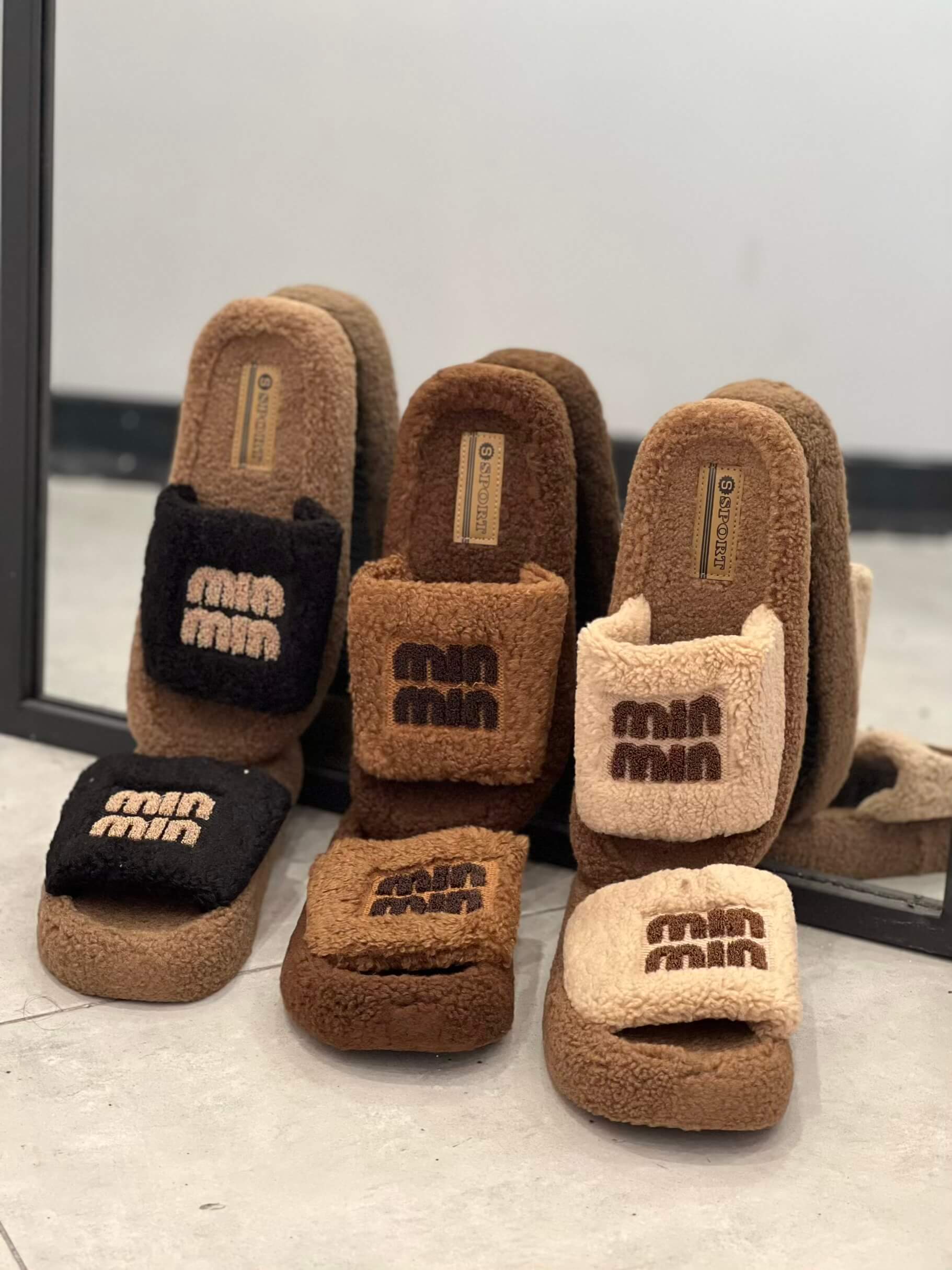 اسلیپر min min