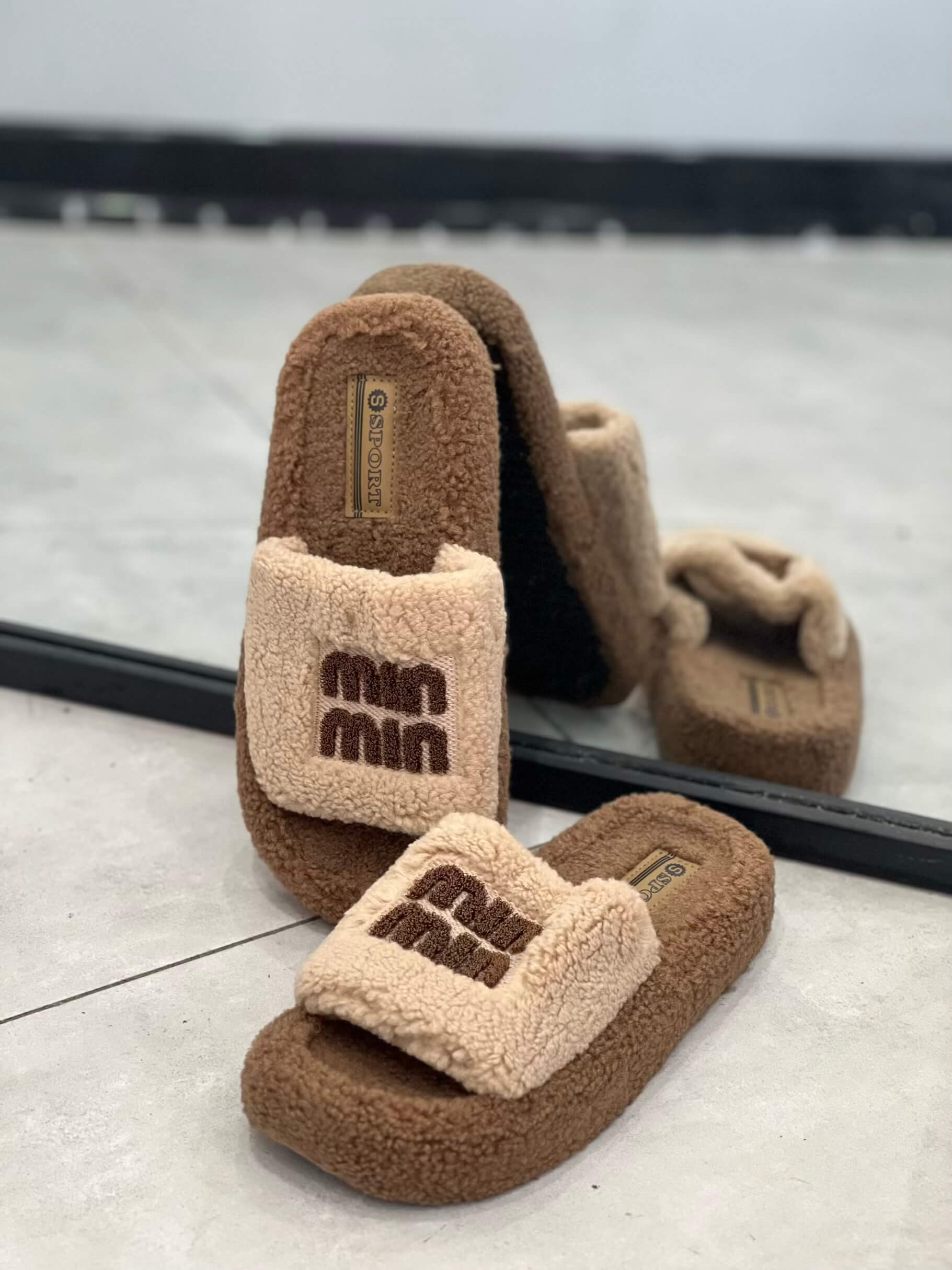 اسلیپر min min