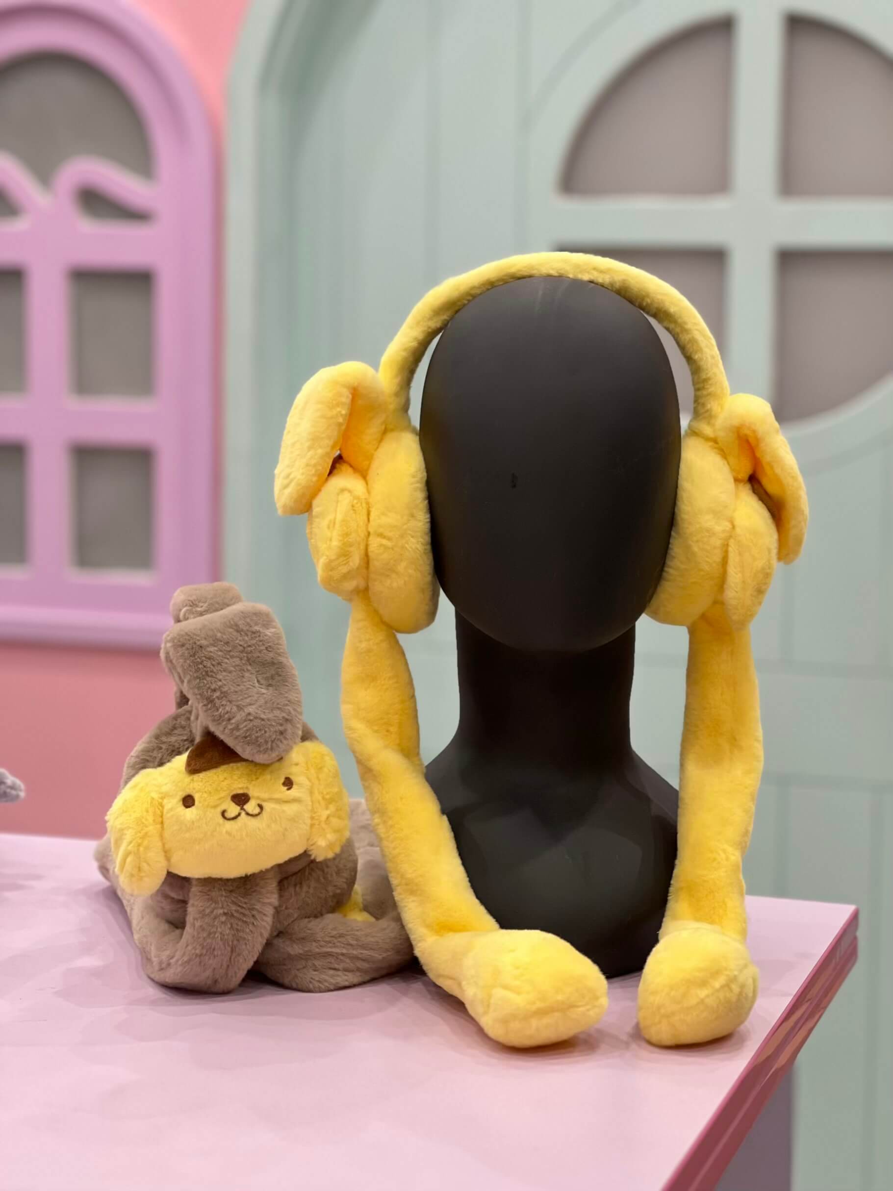 گوشگیر پمپی پوم پوم پورین