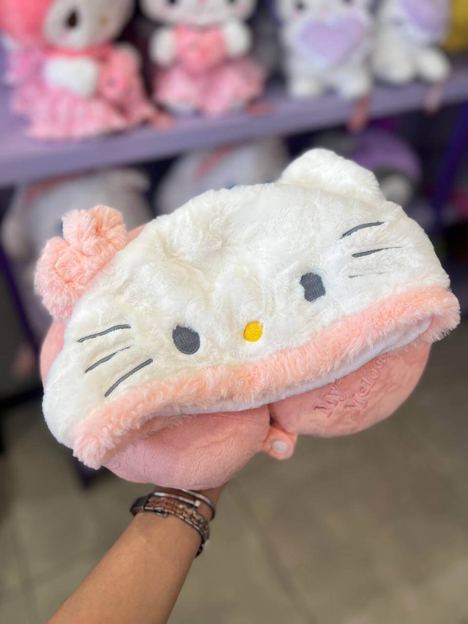 کوسن گردنی کیتی
