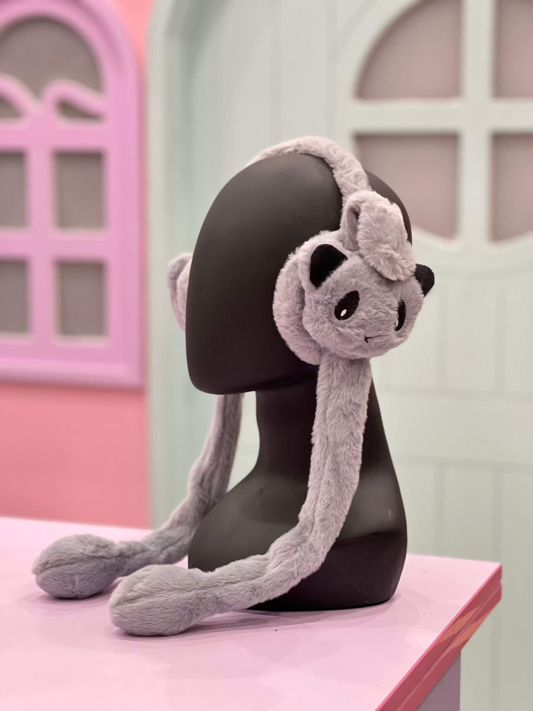 گوشگیر پمپی پاندا